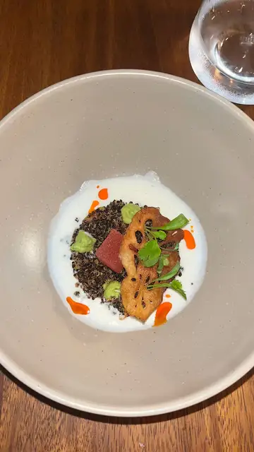 Tiradito de salmón, del restaurante Onno en Madrid Tiradito de salmón, del restaurante Onno en Madrid