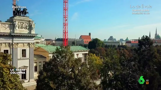 El 'secreto' mejor guardado de Austria: así funcionan las viviendas cooperativas de alquiler público de Viena laSexta Columna recorre un barrio de nueva construcción en Viena con Alexis Mundt, experto en vivienda, que explica cómo funcionan las cooperativas, viviendas públicas construidas a través de concursos abiertos a la iniciativa privada.