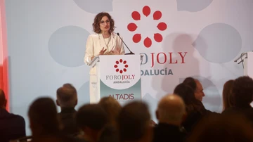 La vicepresidenta primera del Gobierno, María Jesús Montero, en un acto en Cádiz.