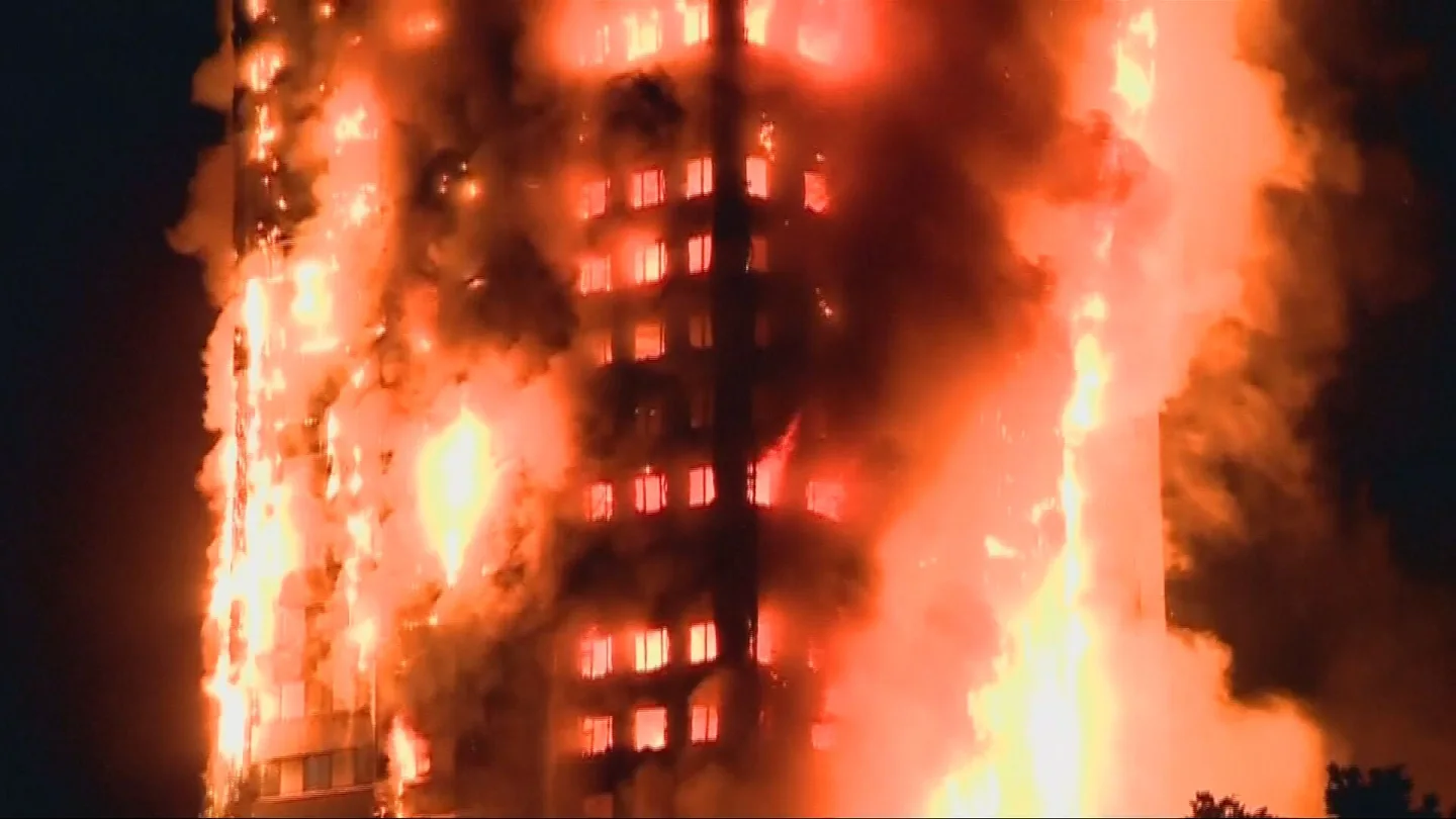El incendio de la Torre Greenfell en Londres El incendio de la Torre Greenfell en Londres