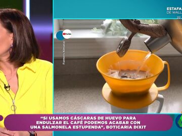Boticaria García desvela si es seguro utilizar polvo de cáscara de huevo para endulzar el café