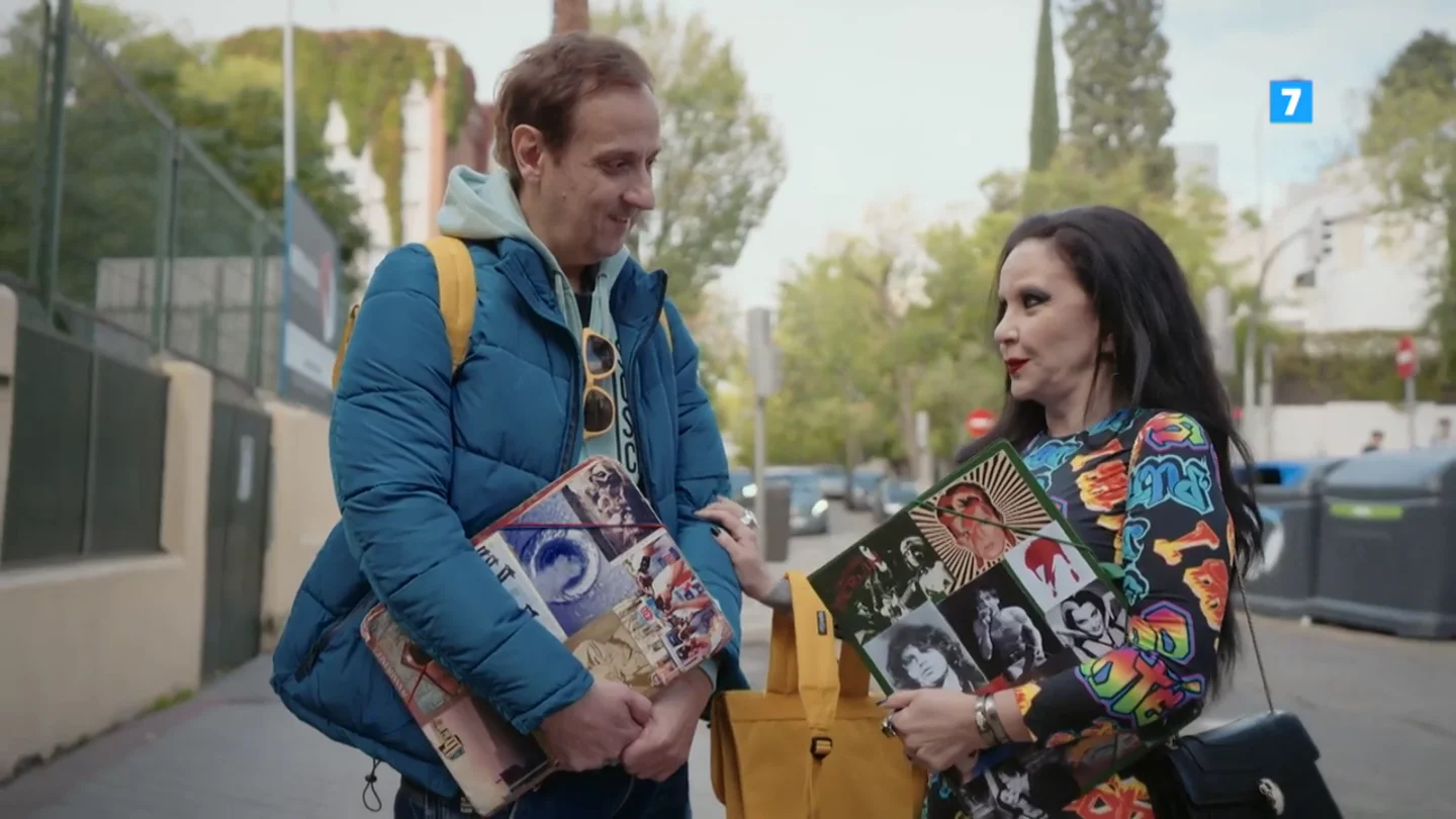 Hoy, en el Camino a casa, Albert Espinosa recorre con Alaska las calles de Madrid que la vieron crecer y dejar atrás a Olvido Hoy, en el Camino a casa, Albert Espinosa recorre con Alaska las calles de Madrid que la vieron crecer y dejar atrás a Olvido