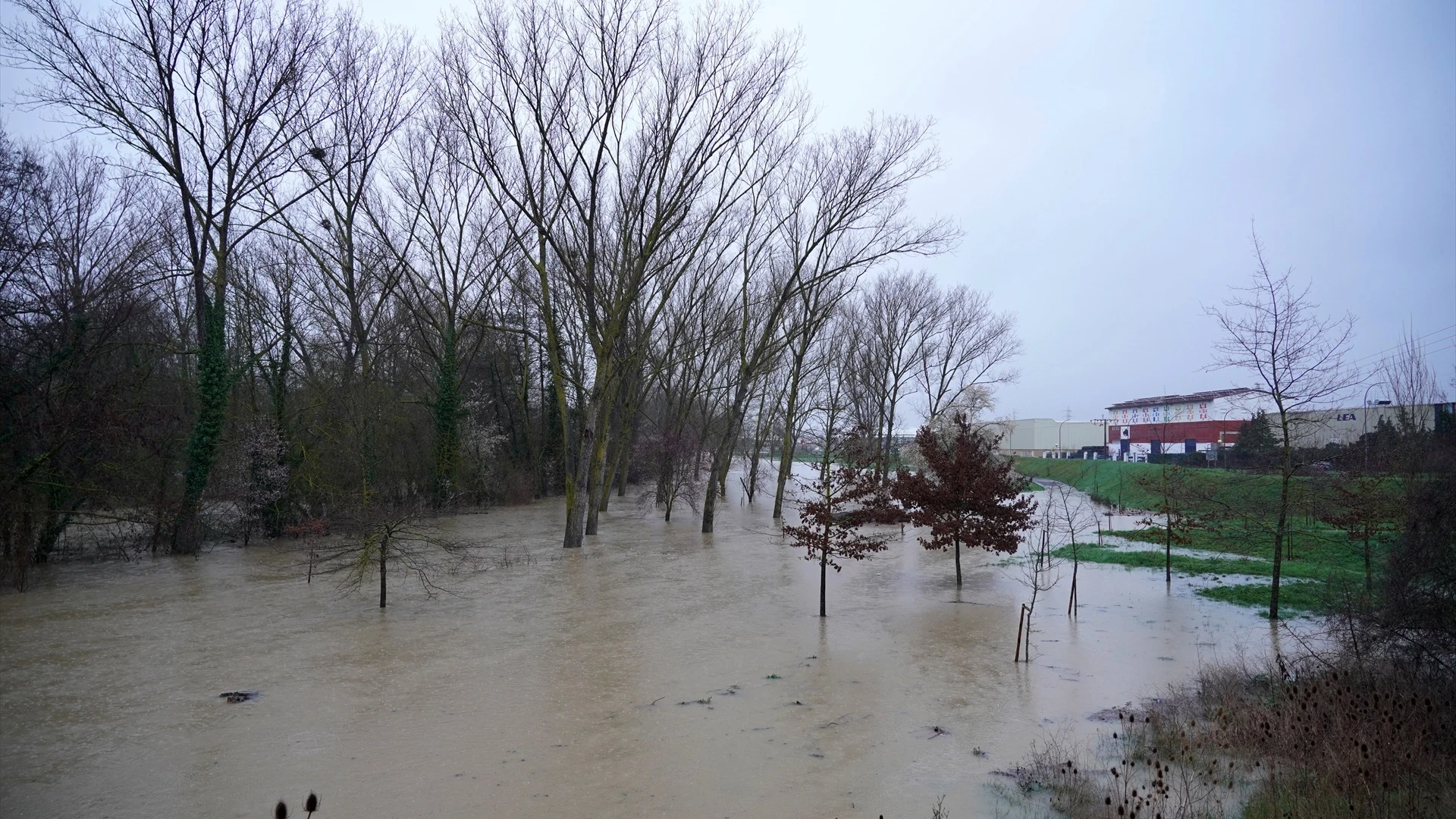 Zona afectada por las lluvias en Vitoria.