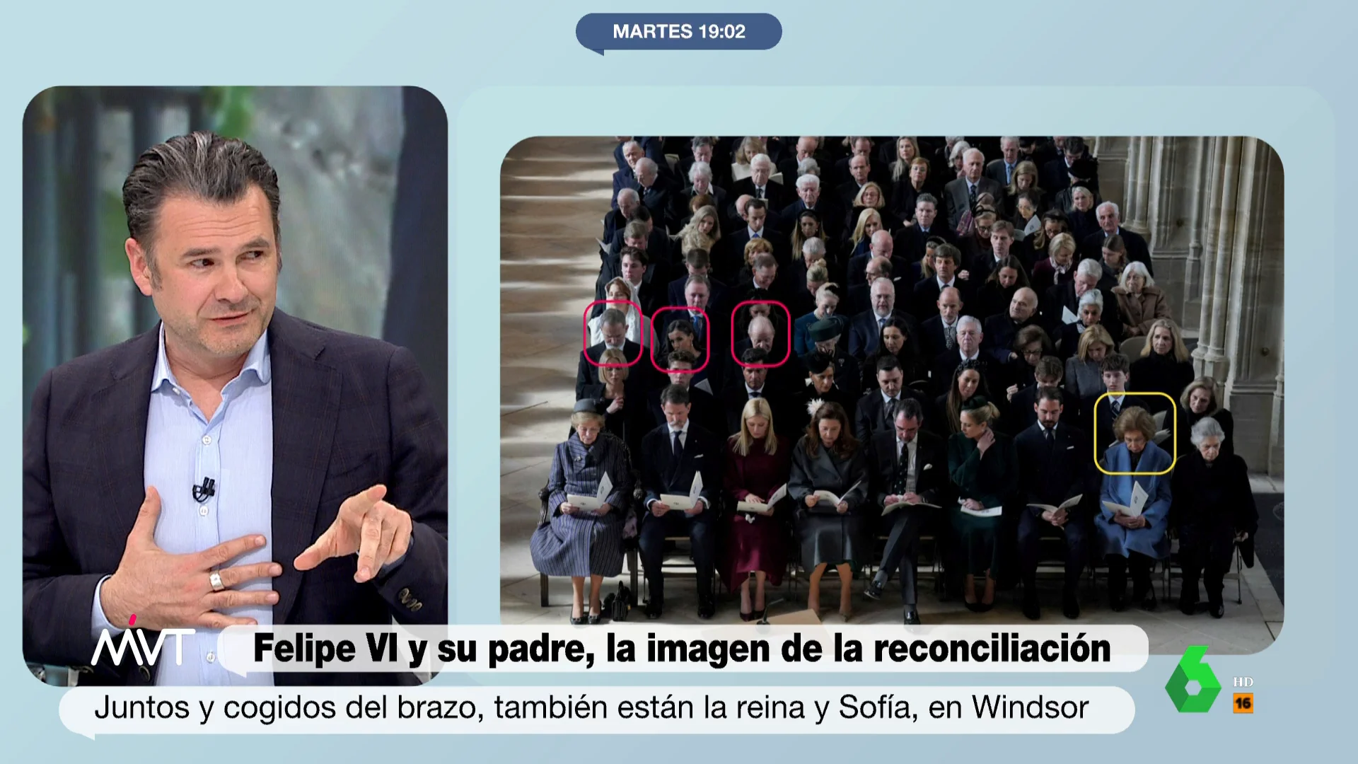 Más Vale Tarde analiza las imágenes en las que se ve a Felipe VI y la reina Letizia sentados junto al rey Juan Carlos durante la ceremonia en memoria de Constantino de Grecia en Windsor. La reacción de Iñaki López, en este vídeo.