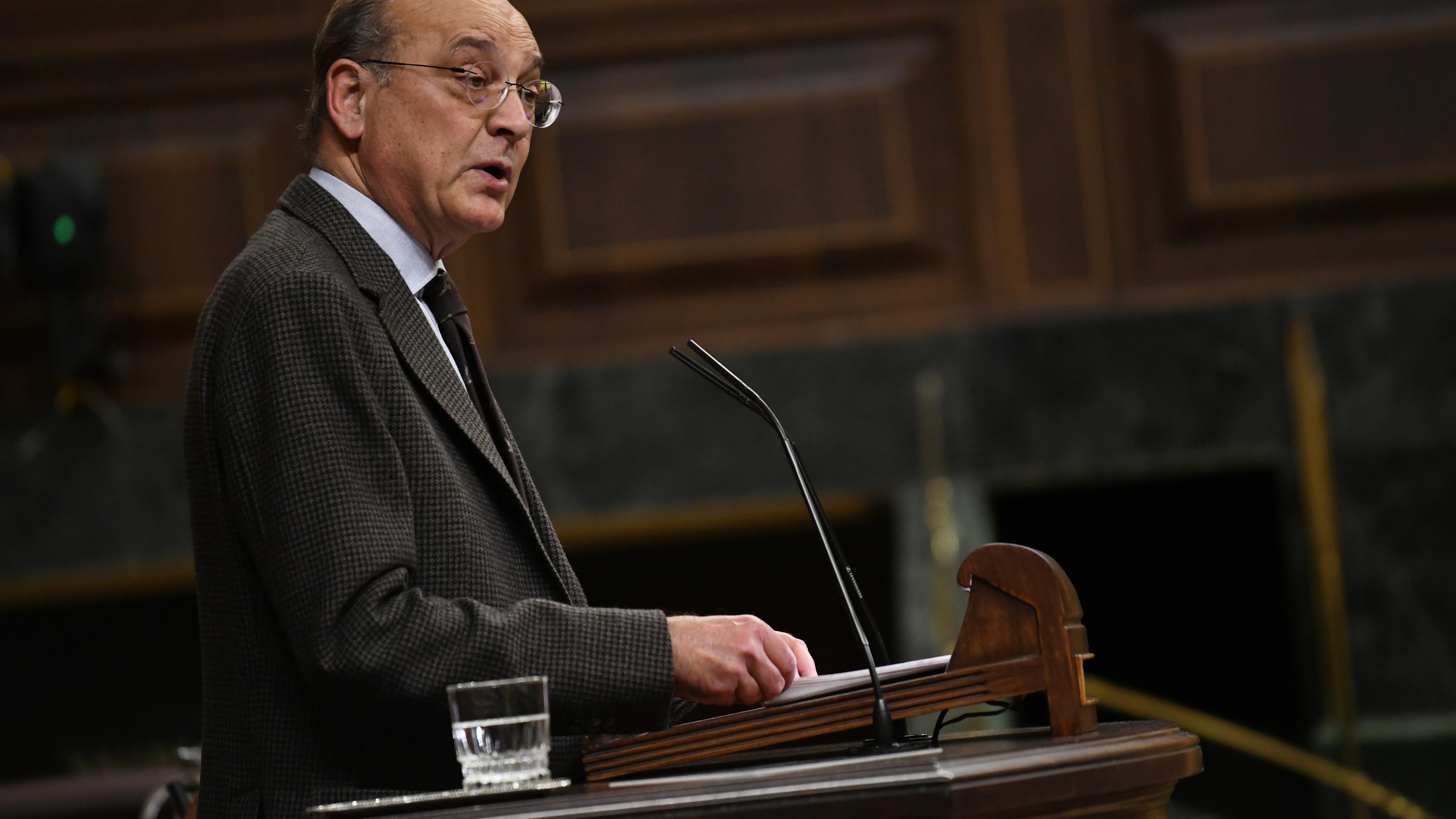 El diputado del PNV Mikel Legarda, durante una intervención en el Congreso