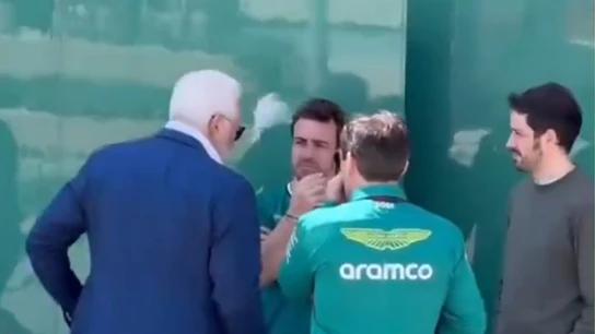Reunión entre Fernando Alonso y la cúpula de Aston Martin en Bahréin Reunión entre Fernando Alonso y la cúpula de Aston Martin en Bahréin