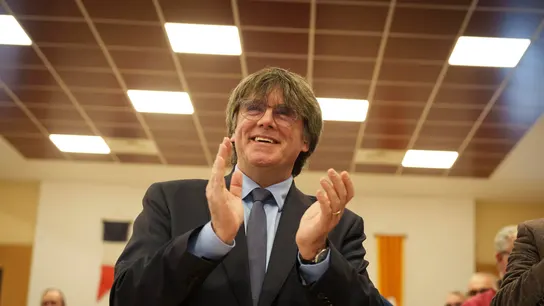 El expresident de la Generalitat Carles Puigdemont, durante un acto político del Consejo por la Republica, en Latour-Bas-Elne (Francia). El expresident de la Generalitat Carles Puigdemont, durante un acto político del Consejo por la Republica, en Latour-Bas-Elne (Francia).