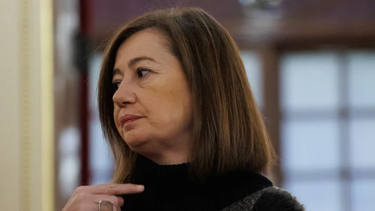 La presidenta del Congreso de los Diputados, Francina Armengol, llega a recibir al presidente de la Asamblea Nacional de Ecuador, durante un encuentro en el Congreso de los Diputados, a 4 de marzo de 2024, en Madrid (España). La presidenta del Congreso de los Diputados, Francina Armengol, llega a recibir al presidente de la Asamblea Nacional de Ecuador, durante un encuentro en el Congreso de los Diputados, a 4 de marzo de 2024, en Madrid (España).