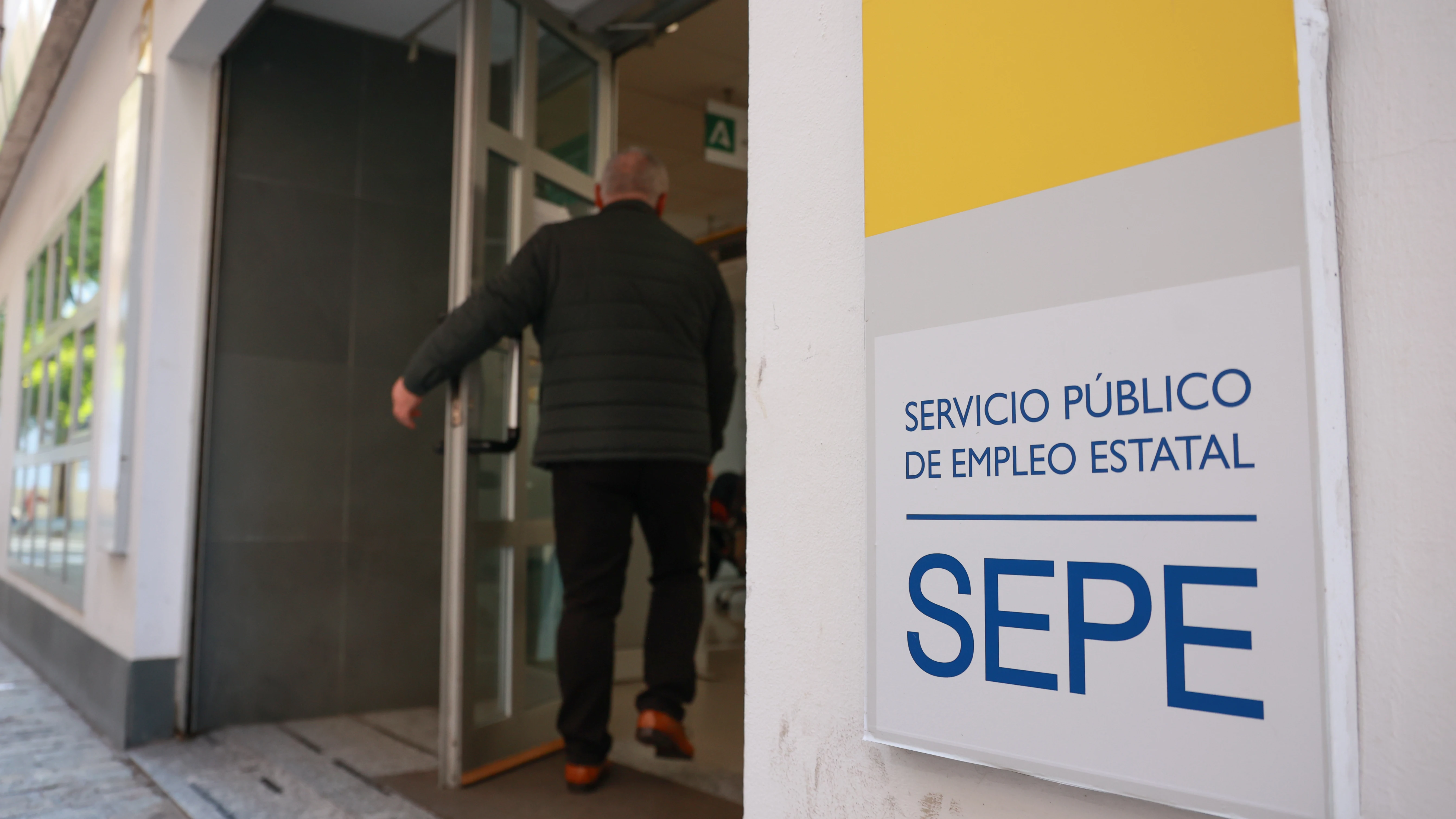 Oficina de empleo en Sevilla.