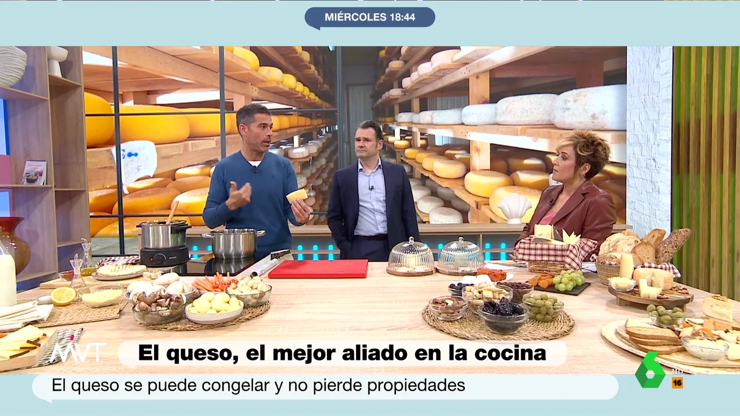 Pablo Ojeda explica por qué el queso curado o viejo es mejor para los intolerantes a la lactosa Pablo Ojeda desmonta en Más Vale Tarde mitos sobre el queso. En este vídeo, desvela un truco para poder moderar el consumo de queso, y comer todos los días, así como qué tipo de este alimento es el que más calorías tiene.
