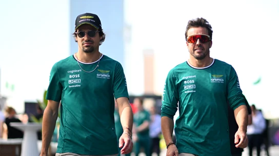 Lance Stroll y Fernando Alonso Lance Stroll y Fernando Alonso