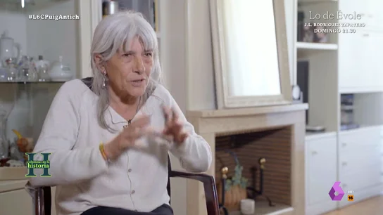 La hermana de Salvador Puig Antich recuerda cómo fue su consejo de guerra "El consejo de guerra duró un día y al siguiente el magistrado ya había redactado la sentencia con la pena de muerte", explica el periodista Jordi Panyella, que en este vídeo desmonta la versión policial que condenó a Salvador Puig Antich a muerte.