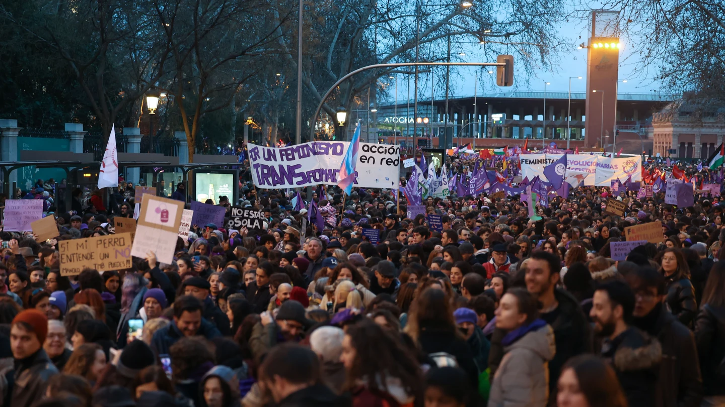 Manifestación convocada por la Comisión 8M bajo el lema 'Patriarcado, Genocidio, Privilegios #SeAcabó', este viernes en Madrid. Manifestación convocada por la Comisión 8M bajo el lema 'Patriarcado, Genocidio, Privilegios #SeAcabó', este viernes en Madrid.