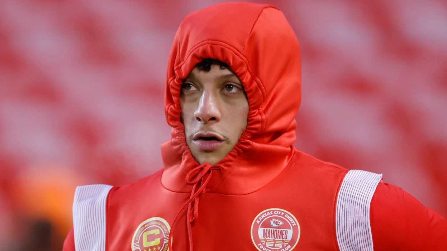 Patrick Mahomes, bien abrigado Patrick Mahomes, bien abrigado