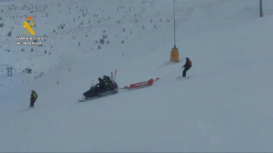 Imágenes del rescate de dos montañeros en el pico de San Lorenzo Imágenes del rescate de dos montañeros en el pico de San Lorenzo