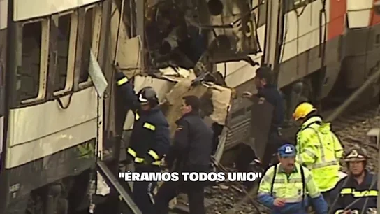 El 11M, el día que los equipos de emergencia y la población civil se aunó para hacer frente a la tragedia: "Éramos todos uno" El 11M, el día que los equipos de emergencia y la población civil se aunó para hacer frente a la tragedia: "Éramos todos uno"
