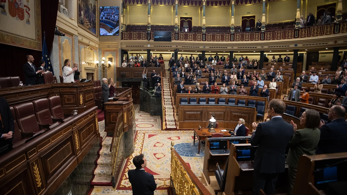 Imagen de archivo del pleno del Congreso de los Diputados El Congreso tramitará este martes la ley de ayudas a pacientes con ELA