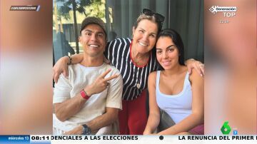 La cara de Cristiano Ronaldo en su foto con Georgina y su madre asusta a Angie Cárdenas: "¿Qué le ha pasado?"