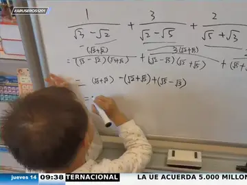La increíble habilidad de un niño de 5 años para resolver operaciones matemáticas muy complejas