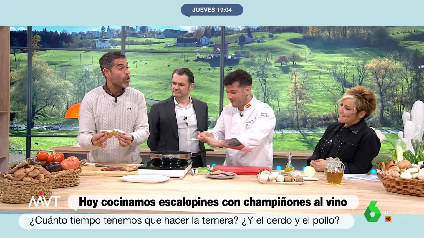 La advertencia de Pablo Ojeda sobre el punto de cocción de la carne blanca y la carne roja Pablo Ojeda aprovecha su receta junto al chef estrella Michelin Carlos Maldonado para recordar la importancia de la cocción en la carne roja y en la carne blanca. Los peligros y consejos del nutricionista, en este vídeo de Más Vale Tarde.
