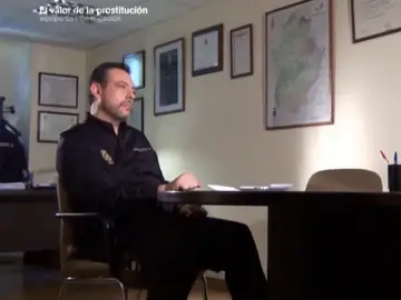 Un inspector de Policía habla de la prostitución en pisos