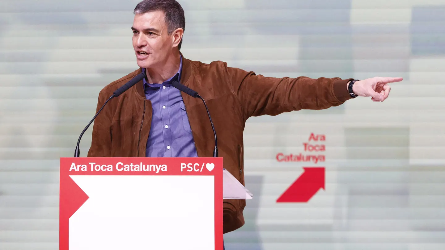 El presidente del Gobierno, Pedro Sánchez, durante su intervención en la clausura del XV Congreso de los socialistas catalanes, celebrado el fin de semana en Barcelona. El presidente del Gobierno, Pedro Sánchez, durante su intervención en la clausura del XV Congreso de los socialistas catalanes, celebrado el fin de semana en Barcelona.
