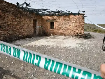 Cortijo en Las Alcubillas (Gérgal, Almería) donde han sido encontrados los cuerpos de las dos niñas asesinadas y el de su padre.