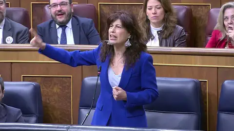Ana Redondo estalla contra el "machismo reaccionario" del PP: "¡Vergüenza! El negacionismo mata y ustedes son cómplices"
