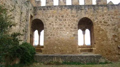 Detalle del Castillo de los Duques de Frías. Burgos. Detalle del Castillo de los Duques de Frías. Burgos.