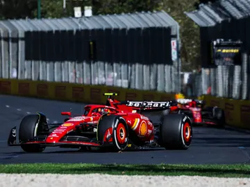 Carlos Sainz firma una sonada victoria en el retorno tras su apendicitis Carlos Sainz firma una sonada victoria en el retorno tras su apendicitis
