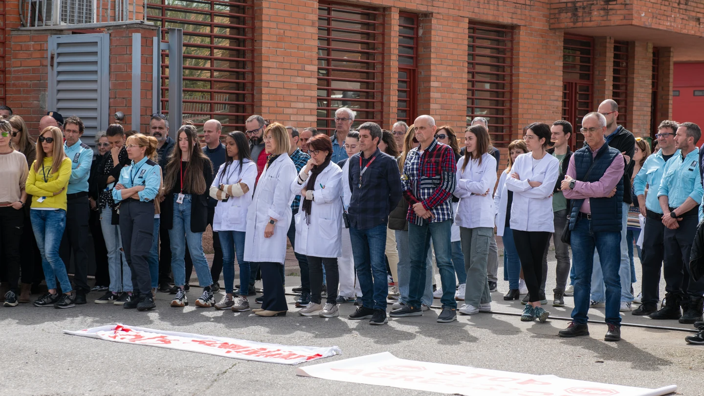 Trabajadores del centro penitenciario de Ponent, en Lleida, protestan por las agresiones en la cárcel Trabajadores del centro penitenciario de Ponent, en Lleida, protestan por las agresiones en la cárcel