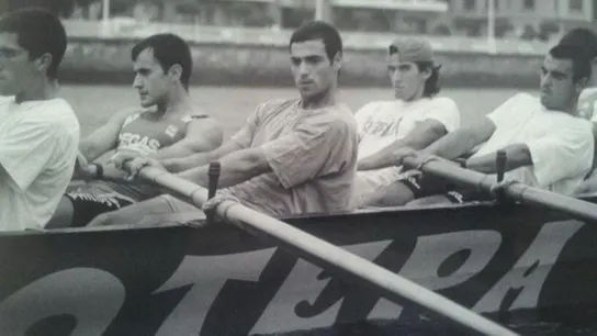 Imanol Pradales, junto a su cuadrilla de remo Imanol Pradales, junto a su cuadrilla de remo