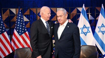 Imagen de un encuentro entre Biden y Netanyahu.