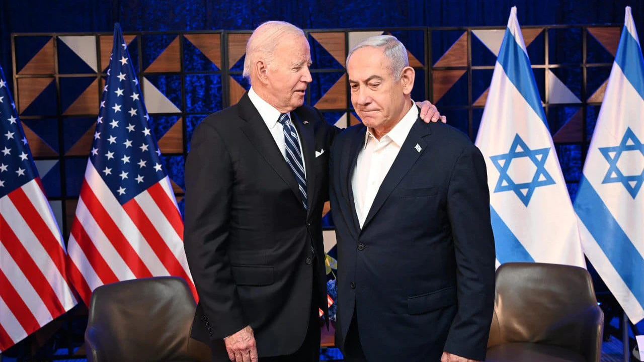 Imagen de un encuentro entre Biden y Netanyahu.