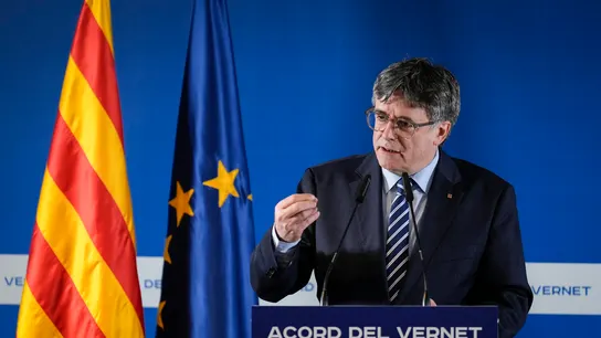 El expresidente de la Generalitat Carles Puigdemont interviene en Perpinyà (Francia). El expresidente de la Generalitat Carles Puigdemont interviene en Perpinyà (Francia).