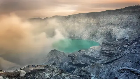 Lago Kawah Ijen, Indonesia Lago Kawah Ijen, Indonesia