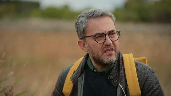 Máximo Huerta recuerda cómo su abuela le demostró que "no era el nieto querido": "Tuve que disimular las lágrimas" Máximo Huerta recuerda cómo su abuela le demostró que "no era el nieto querido": "Tuve que disimular las lágrimas"