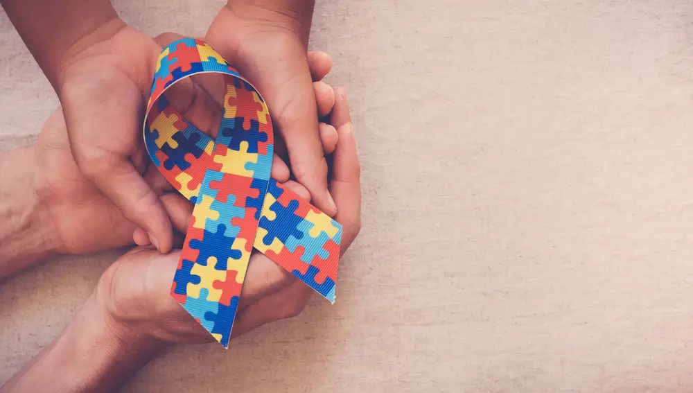 El rompecabezas es el símbolo del autismo El rompecabezas es el símbolo del autismo