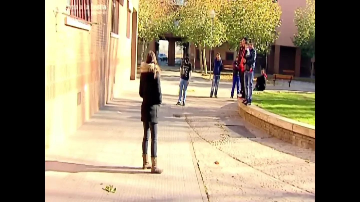 Las cámaras de Equipo de investigación se adentran en el barrio considerado "el supermercado de la droga de Salamanca": "Territorio de Amancio" Las cámaras de Equipo de investigación se adentran en el barrio considerado "el supermercado de la droga de Salamanca": "Territorio de Amancio"