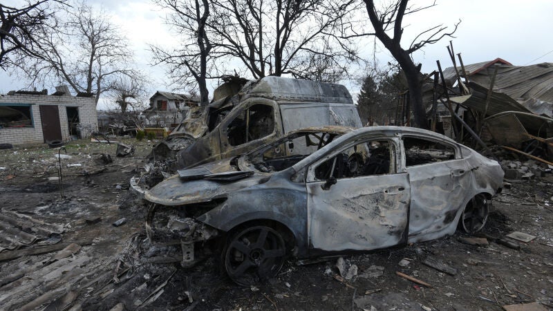  Destrucción causada por un ataque ruso en Kamianske, Ucrania, a 29 de marzo de 2024
