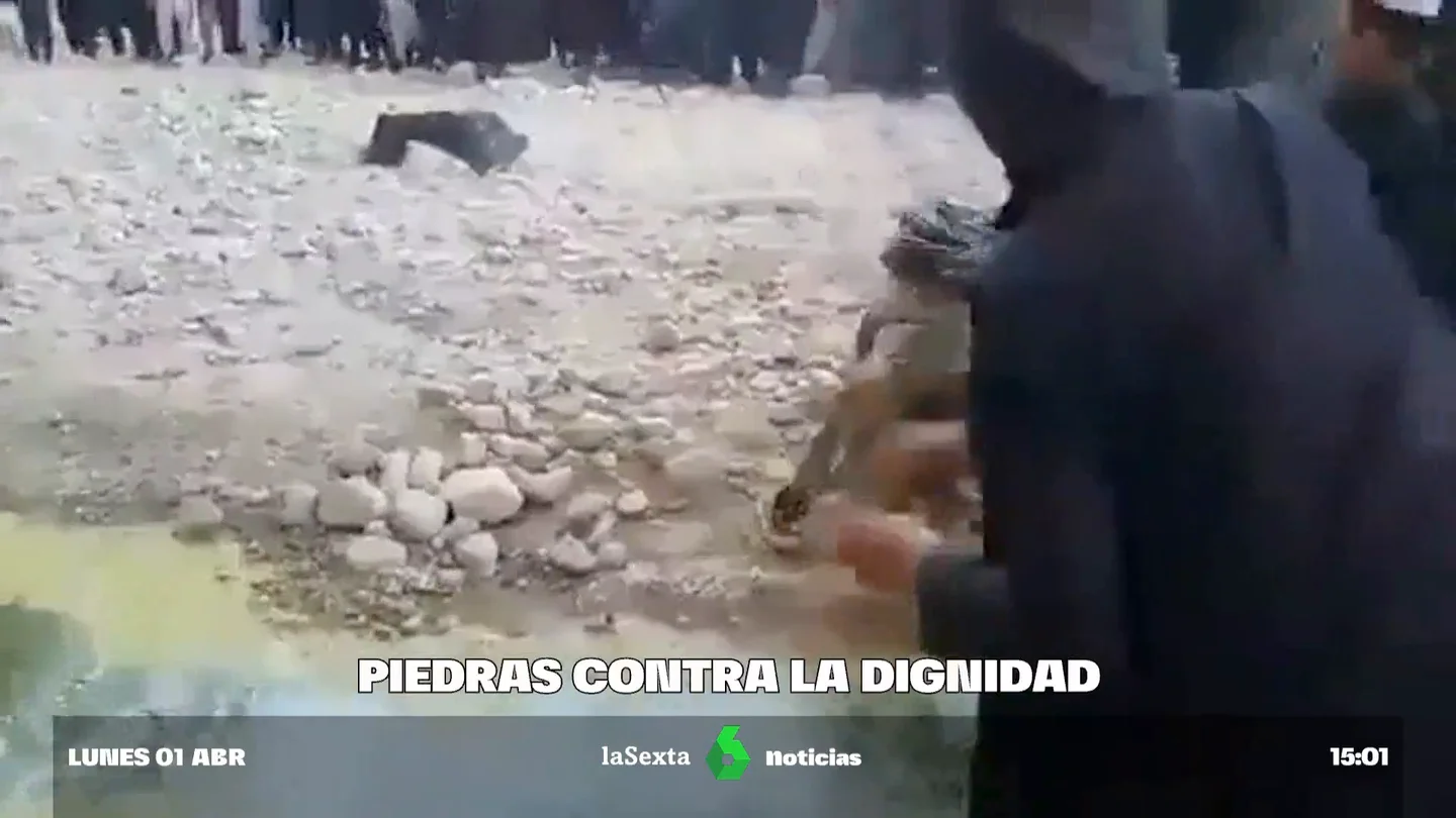 Nuevo clavo en el ataúd de las mujeres afganas: los talibanes recuperan las lapidaciones Nuevo clavo en el ataúd de las mujeres afganas: los talibanes recuperan las lapidaciones