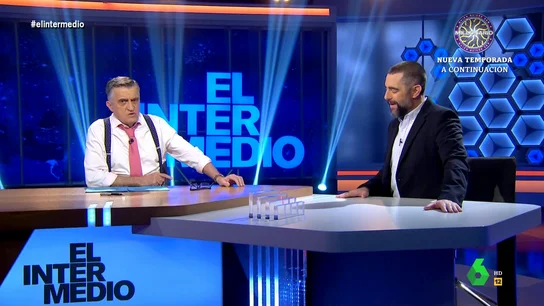 La reacción de Wyoming al ver a Koldo llamar "puto amo" a Ábalos Dani Mateo y Wyoming analizan la última entrevista de Koldo García en la que se deshace en elogios hacia su exjefe, José Luis Ábalos, así como las fotos de la exclusiva que, según el colaborador, "parece un festival de música al día siguiente".