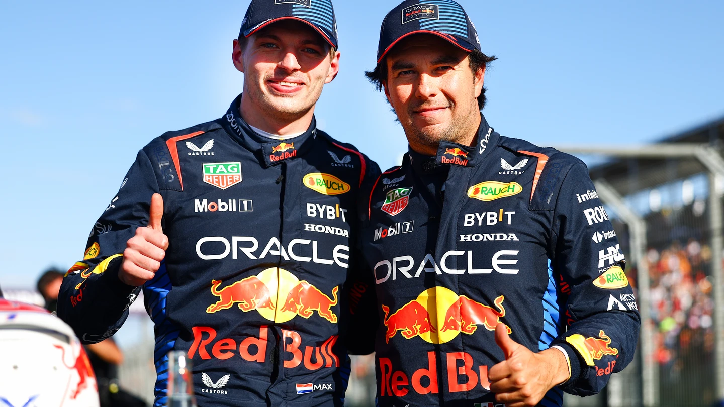 Max Verstappen y Sergio Pérez Max Verstappen y Sergio Pérez