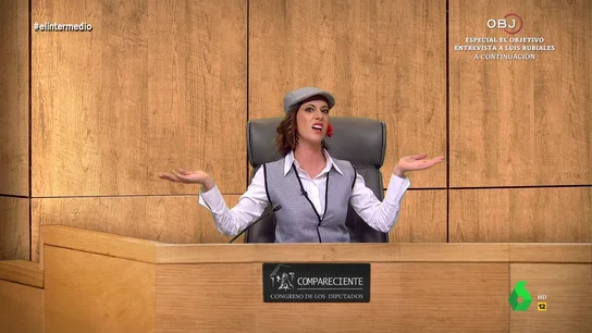 'Ayuso' 'canta' en la comisión del Congreso Cristina Gallego encarna a la versión más 'chulapa' de Isabel Díaz Ayuso en plena declaración en la comisión del Congreso sobre las mascarillas: "Lo que guipo es que tú metes la napia donde no te llaman, parguela", comenta en este vídeo.