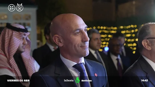 La RFEF de Rubiales firmó con Arabia un mes y medio antes de que pidieran a Piqué intermediar La RFEF de Rubiales firmó con Arabia un mes y medio antes de que pidieran a Piqué intermediar