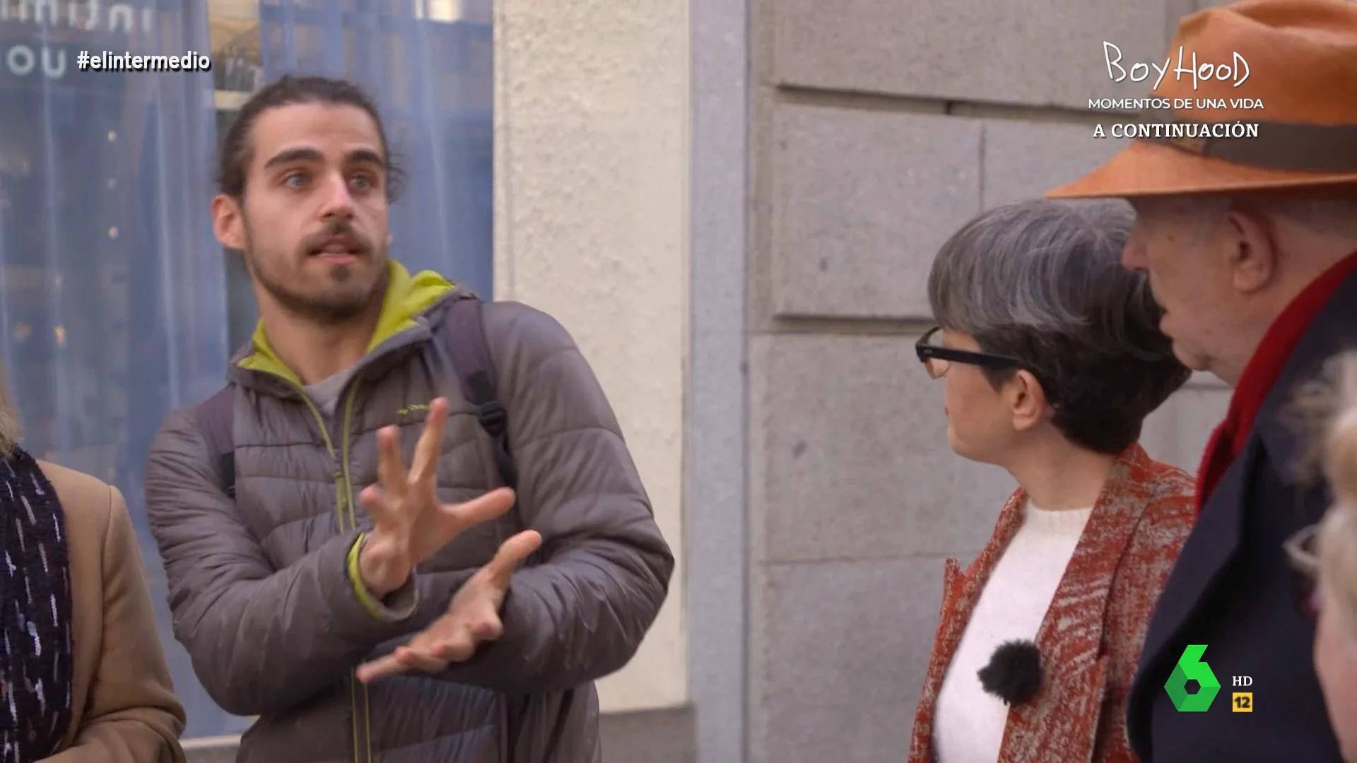 Un joven estalla contra los paraísos fiscales: "Mientras las grandes fortunas incrementan su dinero los pobres nos quedamos igual"