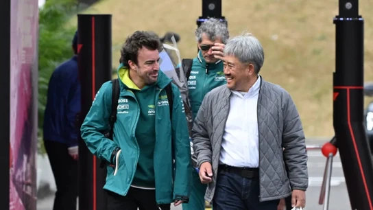 Fernando Alonso y Masashi Yamamoto Fernando Alonso y Masashi Yamamoto