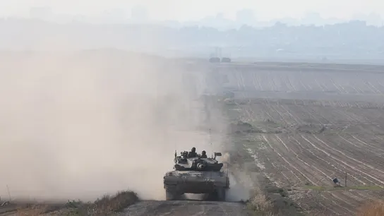 Un tanque del Ejército israelí en la frontera con Gaza, a 7 de abril de 2024 Un tanque del Ejército israelí en la frontera con Gaza, a 7 de abril de 2024