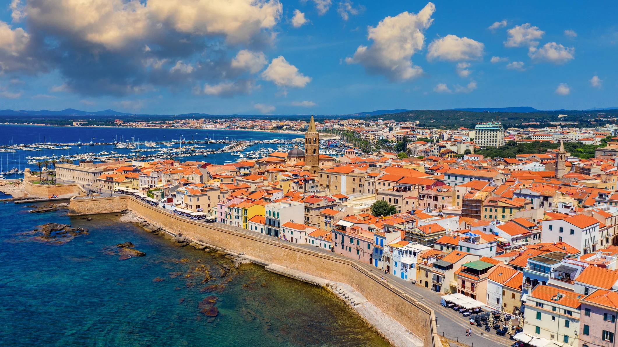 Alghero, en Cerdeña Alghero, en Cerdeña