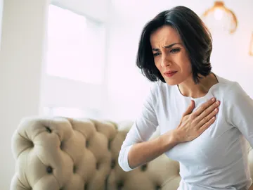 Infarto mujer Infarto mujer